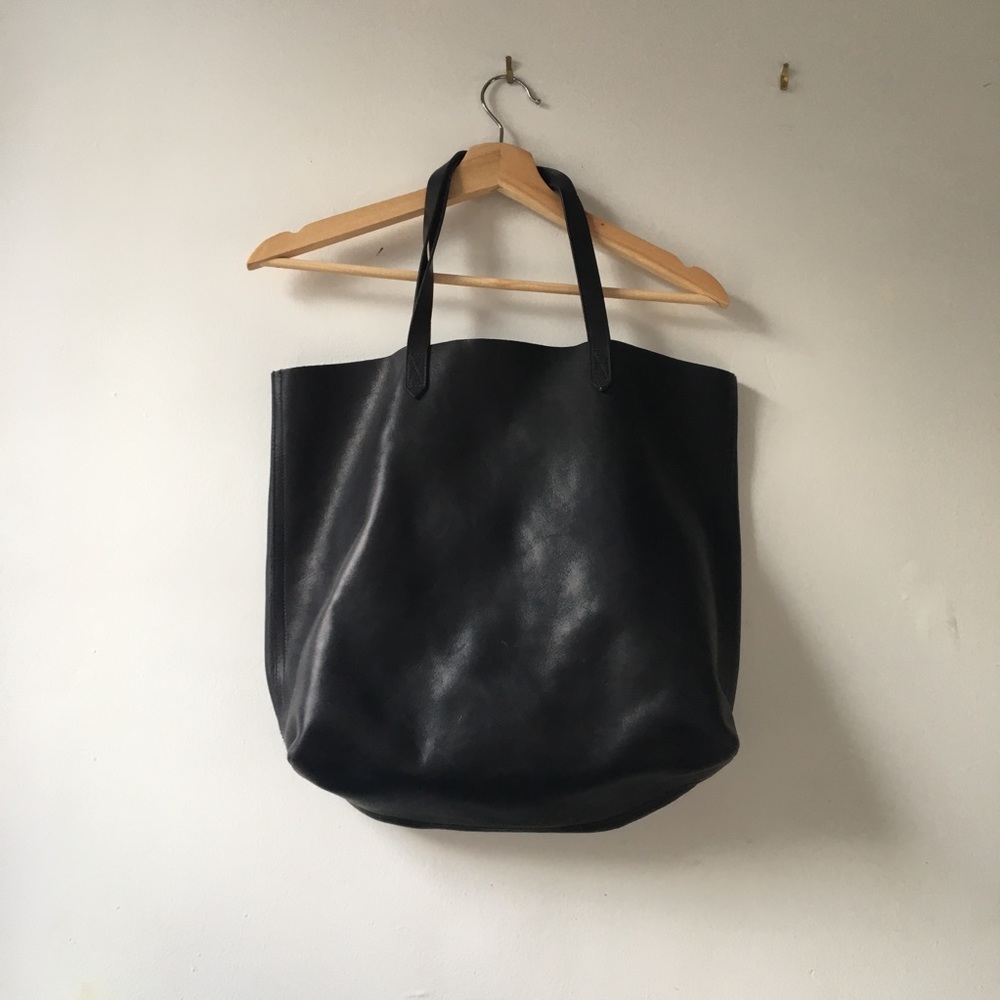 Madewell The Transport Tote, Dark Navy - Rare!